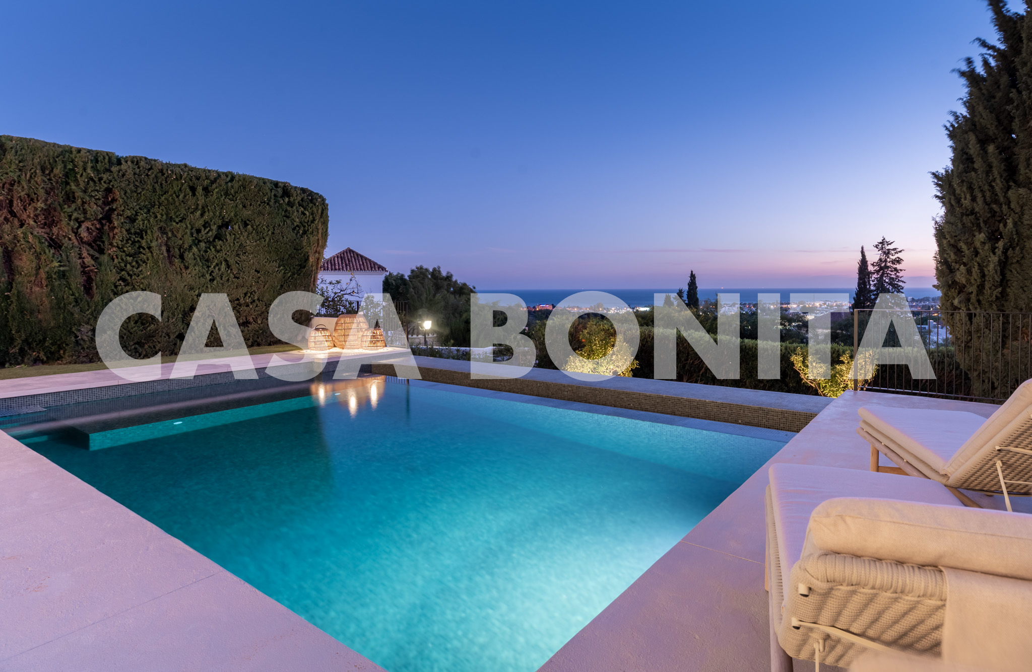 Contemporary Sea View Villa with Panoramic Views to Gibraltar in Paraíso Alto, Benahavís